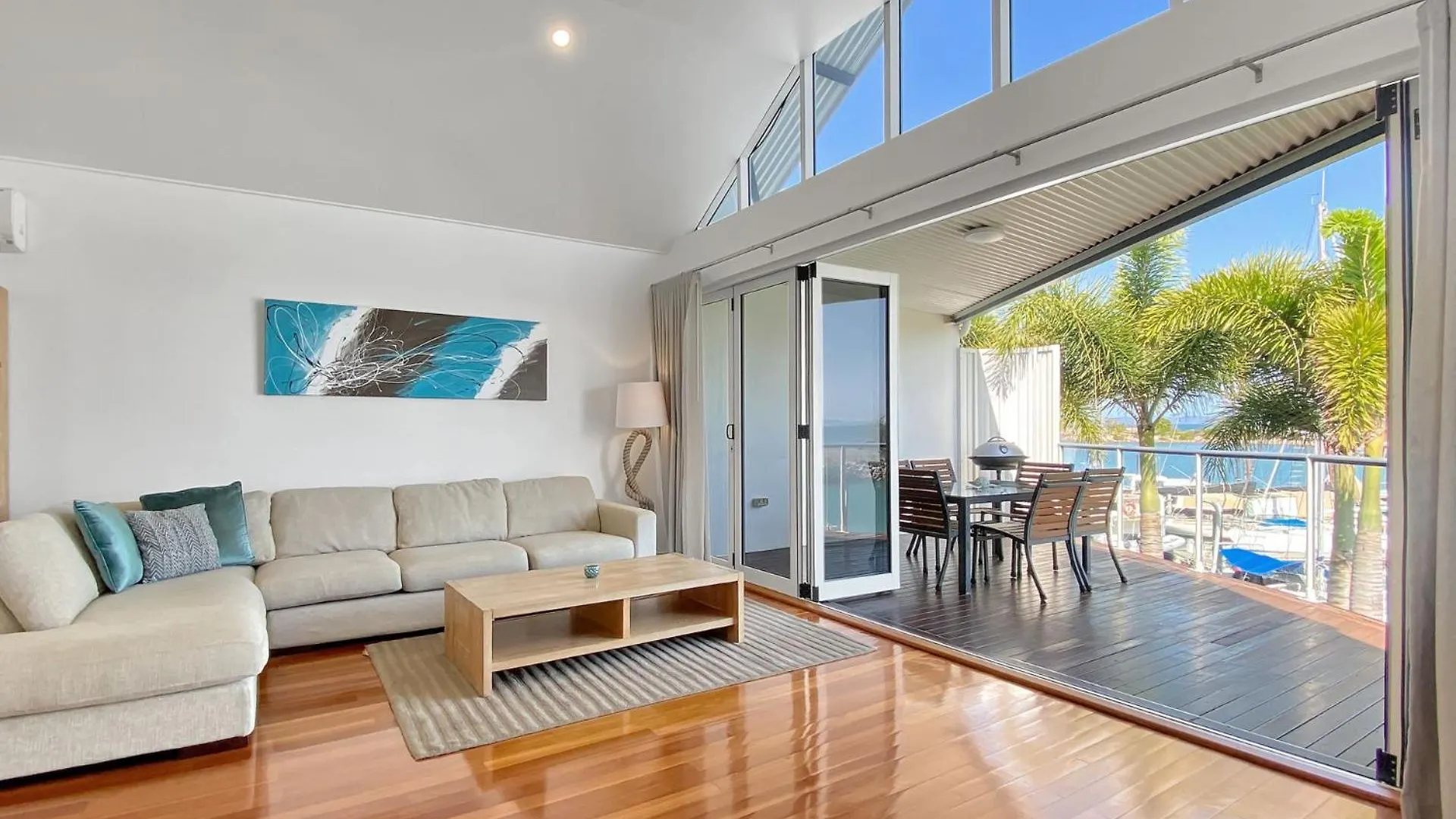 فيلا Waters Edge Townhouse 4 خليج نيللي 0*,  أستراليا