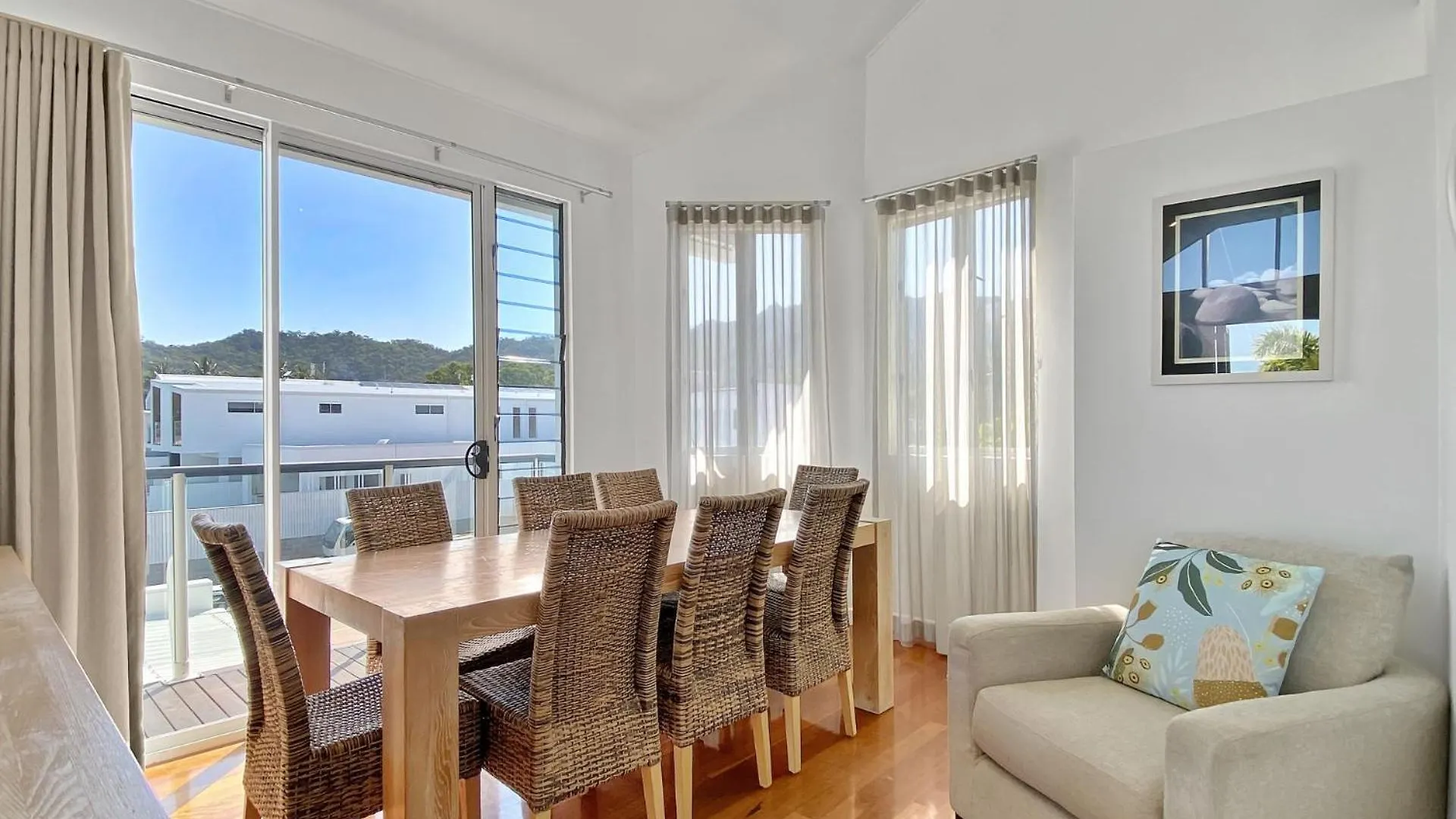 فيلا Waters Edge Townhouse 4 خليج نيللي بيت للعطل