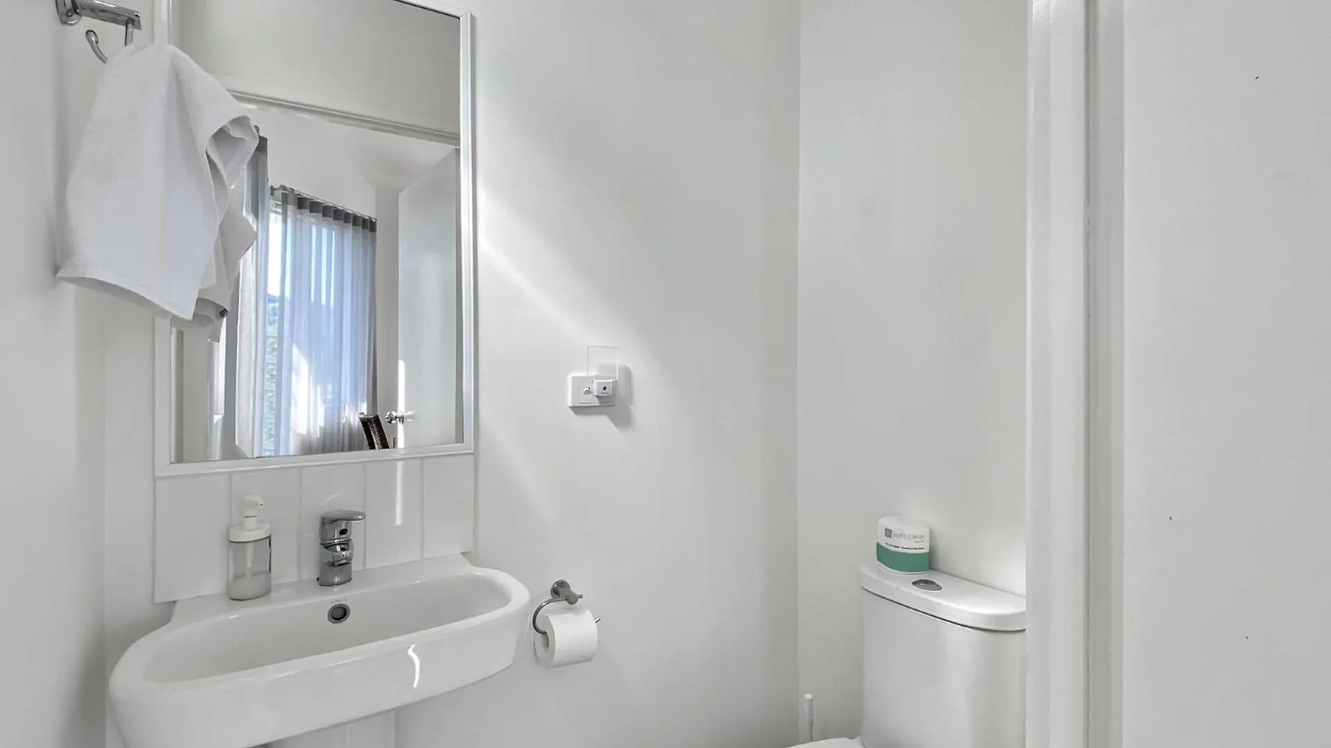 بيت للعطل فيلا Waters Edge Townhouse 4 خليج نيللي